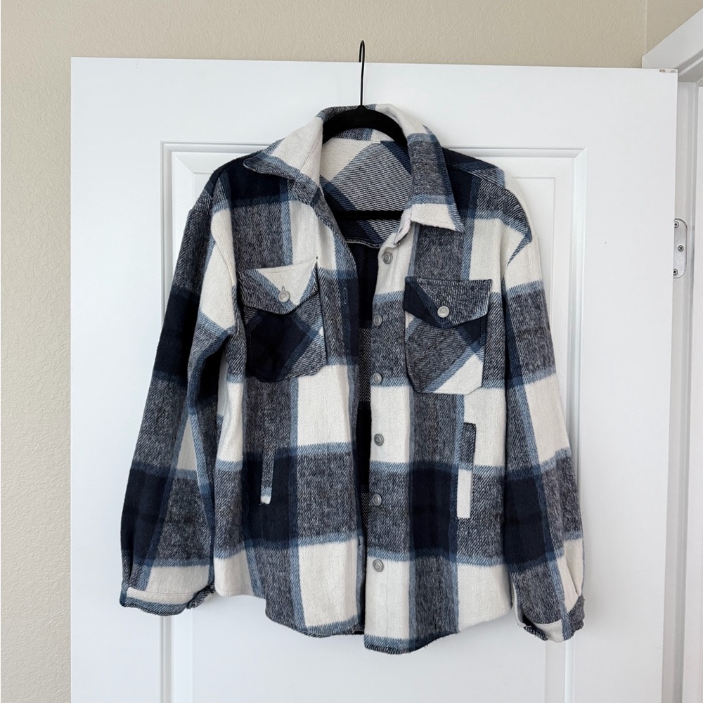 Plaid Button-Up Jacket - Navy & White